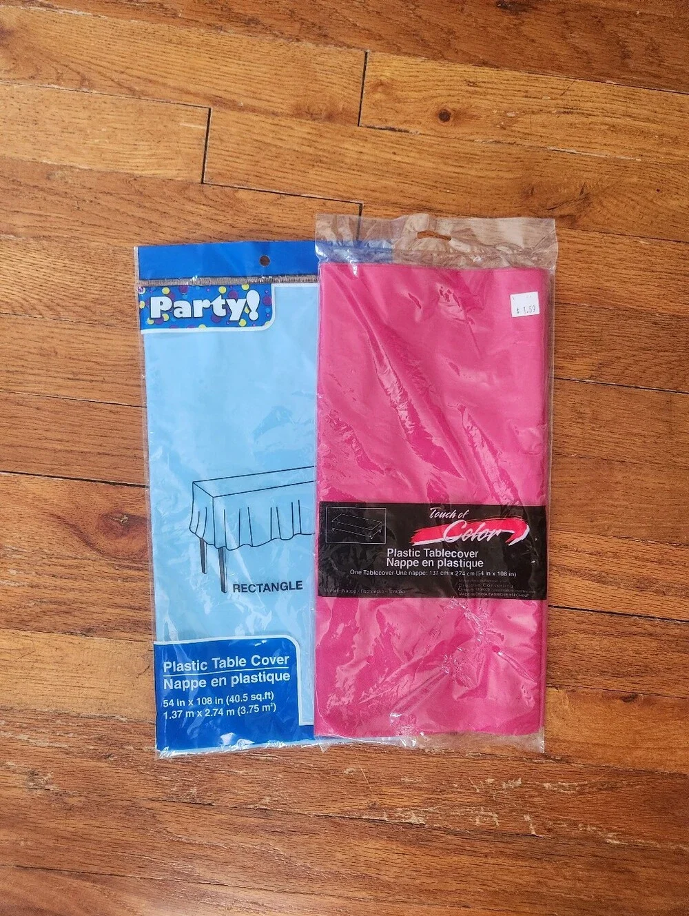 🎉 NWT: Throw Away Table Covers